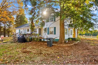 131 Loop Street, Mocksville, NC 27028 - Photo 2