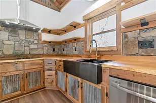 486 Hunter-Lysik Wy, Laurel Springs, NC 28644 - Photo 10