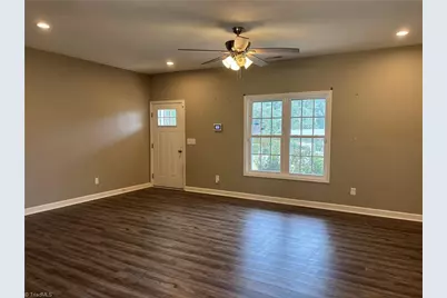 1822 Newell Street, Asheboro, NC 27203 - Photo 2