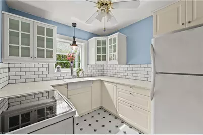 1043 Irving Street, Winston-Salem, NC 27103 - Photo 10