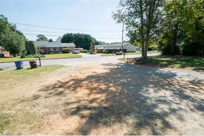 3425 Martin Avenue, Greensboro, NC 27405 - Photo 22