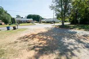 3425 Martin Ave, Greensboro, NC 27405 - Photo 22