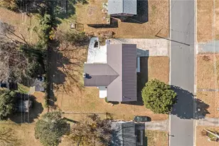 115 Eastway Ln, Graham, NC 27253 - Photo 10