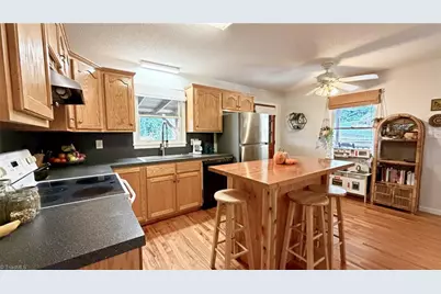 437 Deer Crossing Lane, Lenoir, NC 28645 - Photo 18