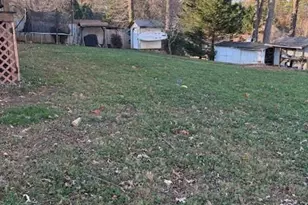 361 Meadowbrook Ln, Millers Creek, NC 28651 - Photo 6