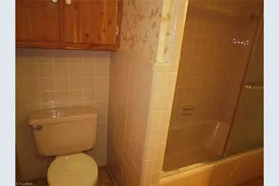 206 Oak Leaf Road, Asheboro, NC 27205 - Photo 10