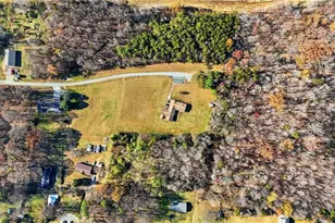 201 St Lukes Church Rd, Mebane, NC 27302 - Photo 28