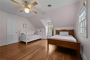 124 Beverly Pl, Greensboro, NC 27403 - Photo 36