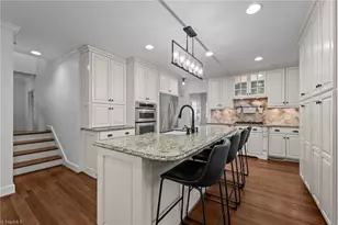 124 Beverly Pl, Greensboro, NC 27403 - Photo 18