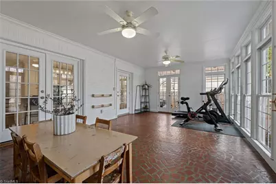 124 Beverly Place, Greensboro, NC 27403 - Photo 18