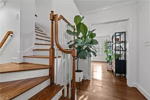 124 Beverly Pl, Greensboro, NC 27403 - Photo 8