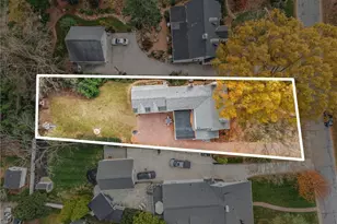 124 Beverly Pl, Greensboro, NC 27403 - Photo 2