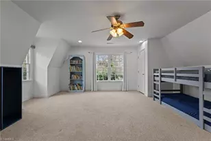 124 Beverly Pl, Greensboro, NC 27403 - Photo 32