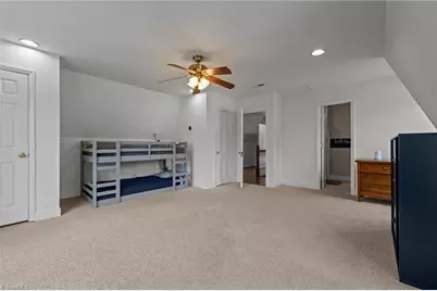 124 Beverly Place, Greensboro, NC 27403 - Photo 32