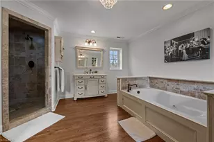 124 Beverly Pl, Greensboro, NC 27403 - Photo 30