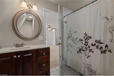 124 Beverly Place, Greensboro, NC 27403 - Photo 34