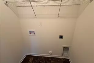 1907 Northrop Dr, Whitsett, NC 27377 - Photo 18