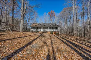 830 Country Place Rd, Asheboro, NC 27205 - Photo 10