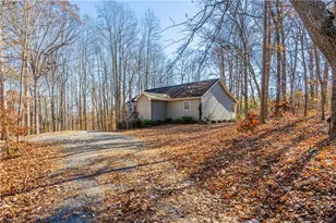 830 Country Place Rd, Asheboro, NC 27205 - Photo 44