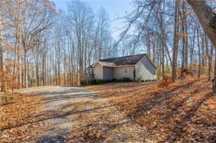 830 Country Place Rd, Asheboro, NC 27205 - Photo 38