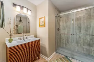 19 Park Village Ln, Greensboro, NC 27455 - Photo 10