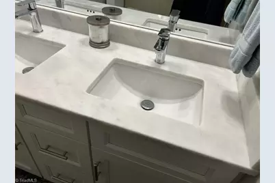 4112 Baylor Street, Greensboro, NC 27455 - Photo 8