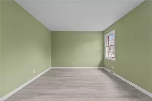 2403 Four Seasons Blvd, Greensboro, NC 27407 - Photo 14