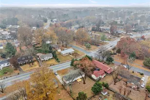 2403 Four Seasons Blvd, Greensboro, NC 27407 - Photo 40