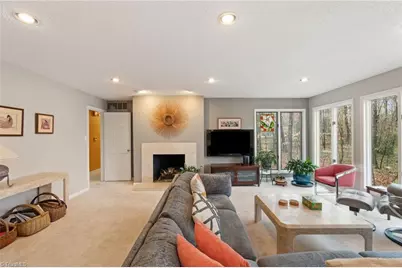 1314 Hempshire Court, High Point, NC 27262 - Photo 8