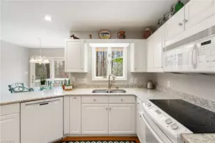 1314 Hempshire Ct, High Point, NC 27262 - Photo 16