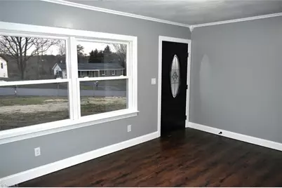 258 Badgett Avenue, Mount Airy, NC 27030 - Photo 6