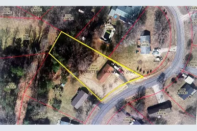 258 Badgett Avenue, Mount Airy, NC 27030 - Photo 22