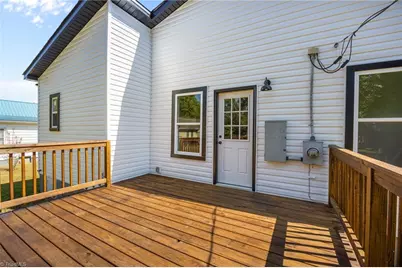 10 Hames Street, Lexington, NC 27295 - Photo 4