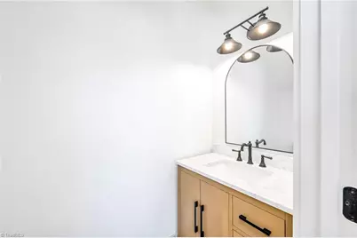 2119 24th Street Lane SE, Hickory, NC 28602 - Photo 20