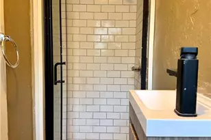 413 Greenwood Dr, High Point, NC 27262 - Photo 14