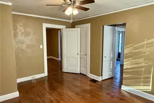 413 Greenwood Dr, High Point, NC 27262 - Photo 22