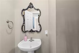 133 South St, Elkin, NC 28621 - Photo 12