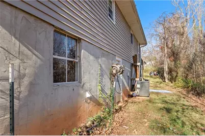 133 South Street, Elkin, NC 28621 - Photo 24