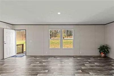 251 Center Lane, Thurmond, NC 28683 - Photo 6