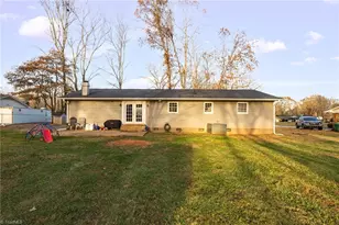 590 Cedar Ln, Reidsville, NC 27320 - Photo 30