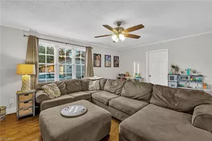 590 Cedar Ln, Reidsville, NC 27320 - Photo 10