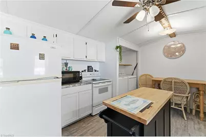 135 Alan Adale Court, Lexington, NC 27292 - Photo 8