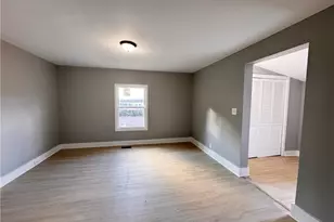 132 Oak Grove Rd, Elkin, NC 28621 - Photo 2