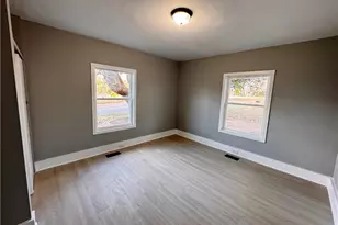 132 Oak Grove Rd, Elkin, NC 28621 - Photo 16