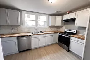 132 Oak Grove Rd, Elkin, NC 28621 - Photo 1