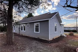 132 Oak Grove Rd, Elkin, NC 28621 - Photo 8