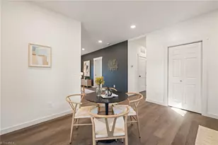 207 W Holt St, Burlington, NC 27217 - Photo 8