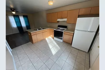 1512 Perkins Street, Greensboro, NC 27401 - Photo 6