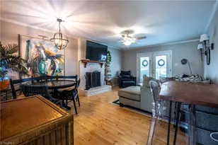 1135 Glendale Dr, Greensboro, NC 27406 - Photo 12