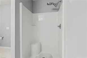 2866 Bridgeport Dr, Winston-Salem, NC 27103 - Photo 18